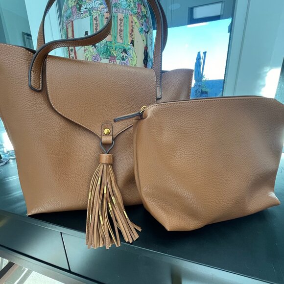 Tan Street Level Tassle Tote Bag with Matching Cosmetic Bag - Picture 5 of 9